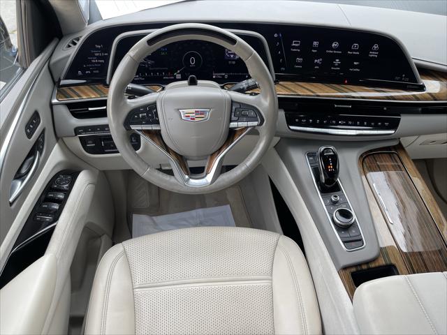 2021 Cadillac Escalade ESV 4WD Premium Luxury Platinum 2021 Cadillac Escalade ESV 4WD Premium Luxury Platinum