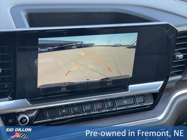 2022 GMC Sierra 1500 4WD Crew Cab Short Box SLT