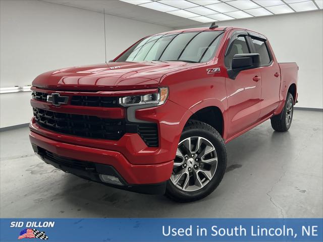 2022 Chevrolet Silverado 1500 4WD Crew Cab Short Bed RST