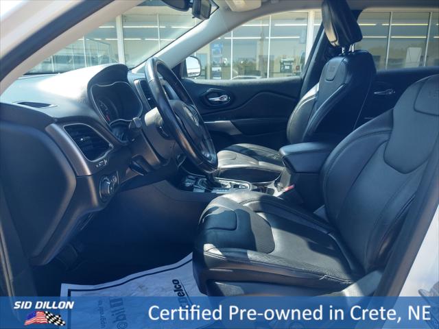 2021 Jeep Cherokee Latitude Lux 4X4 2021 Jeep Cherokee Latitude Lux 4X4