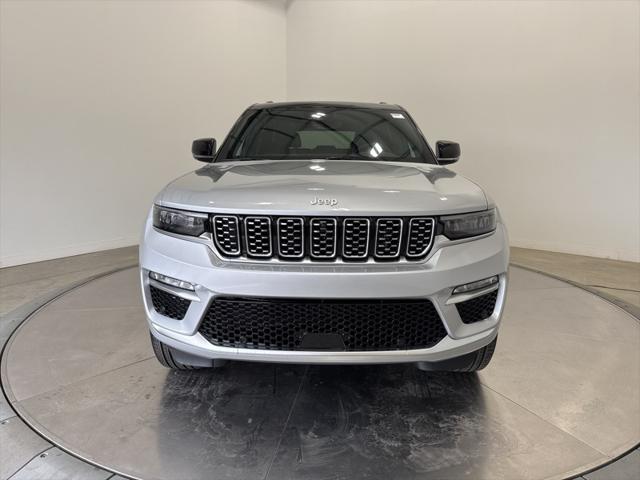 2025 Jeep Grand Cherokee GRAND CHEROKEE SUMMIT 4X4