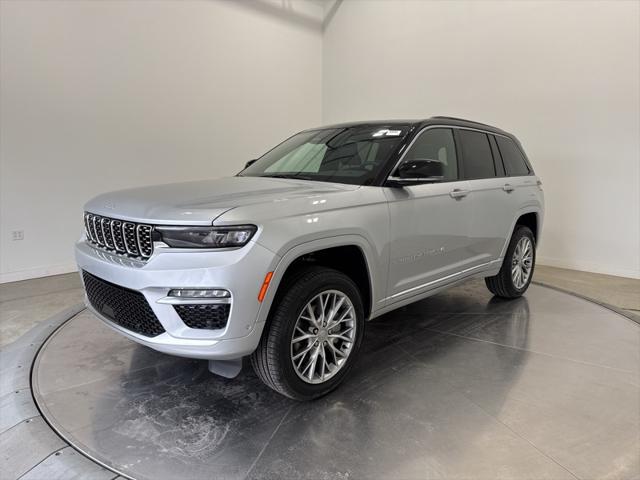 2025 Jeep Grand Cherokee GRAND CHEROKEE SUMMIT 4X4