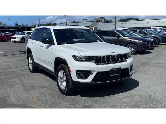 2025 Jeep Grand Cherokee GRAND CHEROKEE LAREDO X 4X2