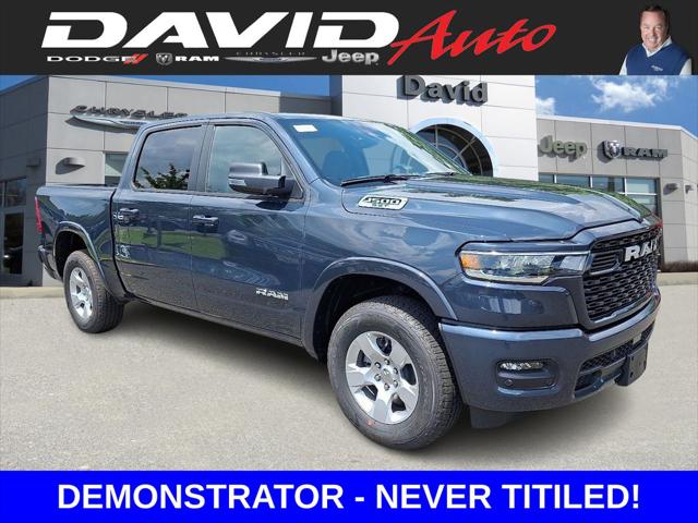 2025 RAM Ram 1500 RAM 1500 BIG HORN CREW CAB 4X4 57 BOX