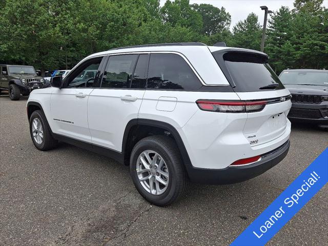 2025 Jeep Grand Cherokee GRAND CHEROKEE LAREDO X 4X4