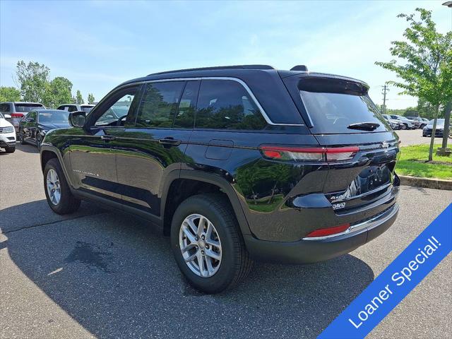 2025 Jeep Grand Cherokee GRAND CHEROKEE LAREDO X 4X4