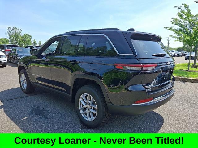 2025 Jeep Grand Cherokee GRAND CHEROKEE LAREDO X 4X4 2025 Jeep Grand Cherokee GRAND CHEROKEE LAREDO X 4X4