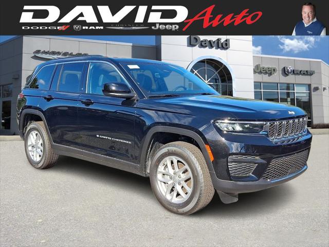 2025 Jeep Grand Cherokee GRAND CHEROKEE LAREDO X 4X4