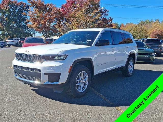 2025 Jeep Grand Cherokee GRAND CHEROKEE L LAREDO 4X4