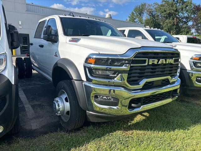 2025 RAM Ram 5500 Chassis Cab RAM 5500 TRADESMAN CHASSIS CREW CAB 4X4 60 CA 2025 RAM Ram 5500 Chassis Cab RAM 5500 TRADESMAN CHASSIS CREW CAB 4X4 60 CA