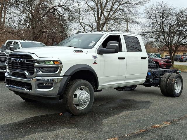 2025 RAM Ram 5500 Chassis Cab RAM 5500 TRADESMAN CHASSIS CREW CAB 4X4 60 CA 2025 RAM Ram 5500 Chassis Cab RAM 5500 TRADESMAN CHASSIS CREW CAB 4X4 60 CA