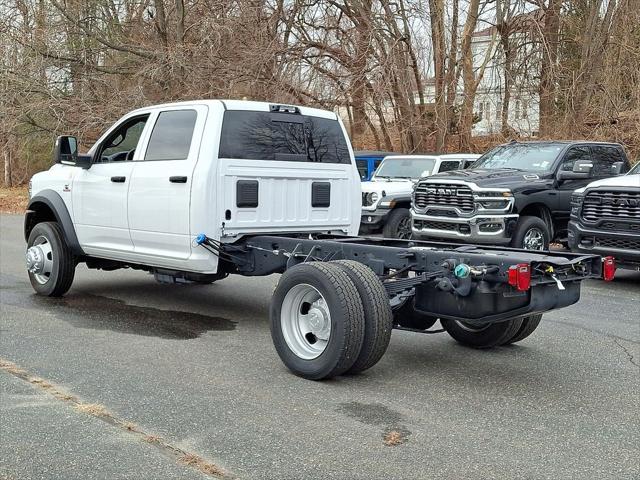 2025 RAM Ram 5500 Chassis Cab RAM 5500 TRADESMAN CHASSIS CREW CAB 4X4 60 CA