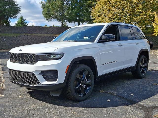 2025 Jeep Grand Cherokee GRAND CHEROKEE ALTITUDE X 4X4 2025 Jeep Grand Cherokee GRAND CHEROKEE ALTITUDE X 4X4