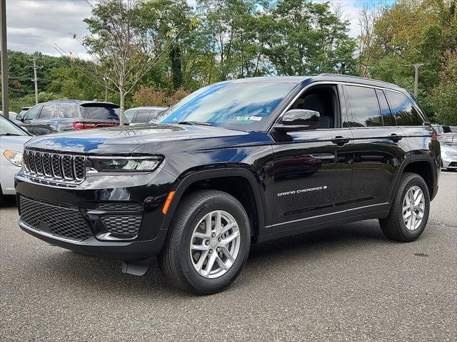 2025 Jeep Grand Cherokee GRAND CHEROKEE LAREDO X 4X4 2025 Jeep Grand Cherokee GRAND CHEROKEE LAREDO X 4X4