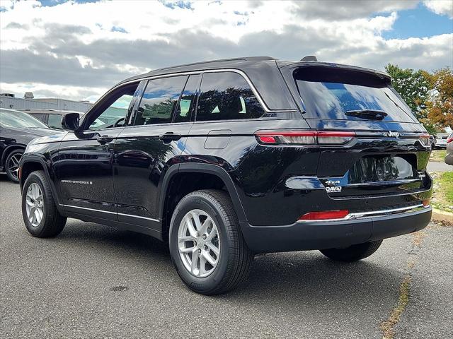 2025 Jeep Grand Cherokee GRAND CHEROKEE LAREDO X 4X4 2025 Jeep Grand Cherokee GRAND CHEROKEE LAREDO X 4X4