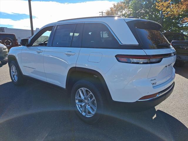 2025 Jeep Grand Cherokee GRAND CHEROKEE LAREDO X 4X4 2025 Jeep Grand Cherokee GRAND CHEROKEE LAREDO X 4X4