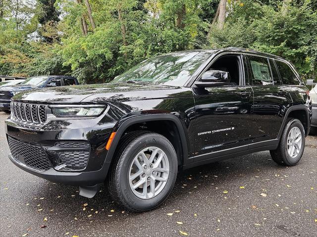 2025 Jeep Grand Cherokee GRAND CHEROKEE LAREDO X 4X4 2025 Jeep Grand Cherokee GRAND CHEROKEE LAREDO X 4X4