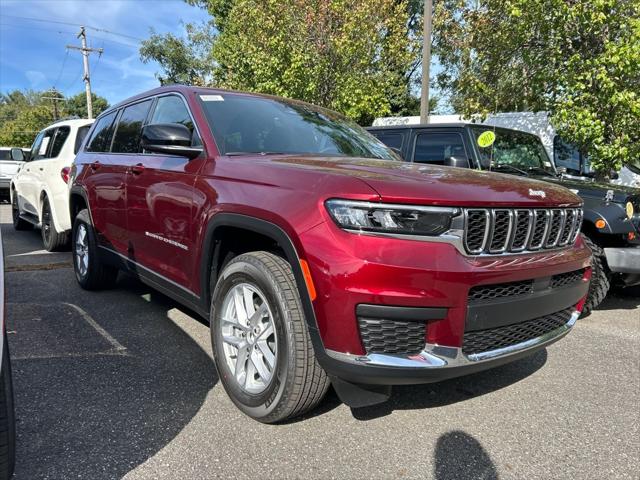 2025 Jeep Grand Cherokee GRAND CHEROKEE L LAREDO X 4X4
