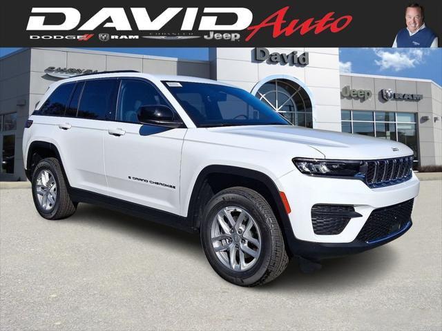 2025 Jeep Grand Cherokee GRAND CHEROKEE LAREDO X 4X4 2025 Jeep Grand Cherokee GRAND CHEROKEE LAREDO X 4X4