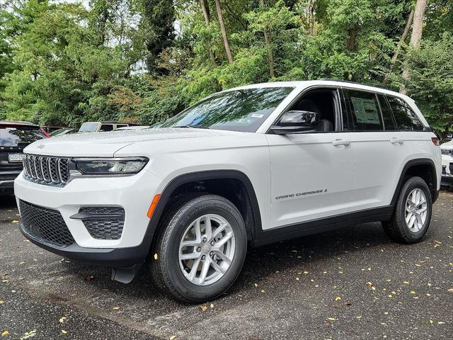 2025 Jeep Grand Cherokee GRAND CHEROKEE LAREDO X 4X4 2025 Jeep Grand Cherokee GRAND CHEROKEE LAREDO X 4X4