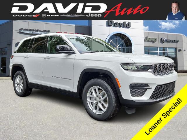 2025 Jeep Grand Cherokee GRAND CHEROKEE LAREDO X 4X4