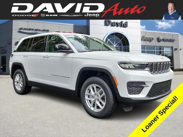 2025 Jeep Grand Cherokee GRAND CHEROKEE LAREDO X 4X4