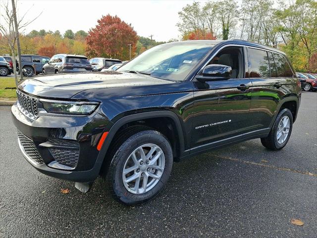 2025 Jeep Grand Cherokee GRAND CHEROKEE LAREDO X 4X4 2025 Jeep Grand Cherokee GRAND CHEROKEE LAREDO X 4X4