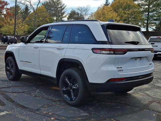 2025 Jeep Grand Cherokee GRAND CHEROKEE LIMITED 4X4 2025 Jeep Grand Cherokee GRAND CHEROKEE LIMITED 4X4