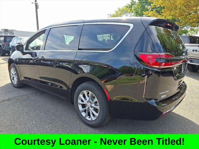 2026 Chrysler Pacifica PACIFICA SELECT AWD 2026 Chrysler Pacifica PACIFICA SELECT AWD