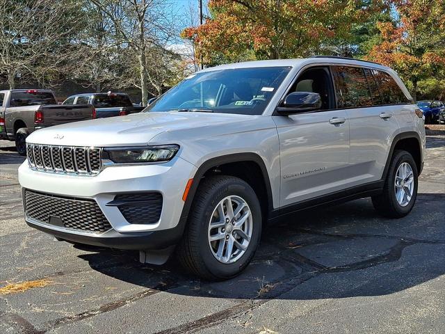 2025 Jeep Grand Cherokee GRAND CHEROKEE LAREDO X 4X4 2025 Jeep Grand Cherokee GRAND CHEROKEE LAREDO X 4X4