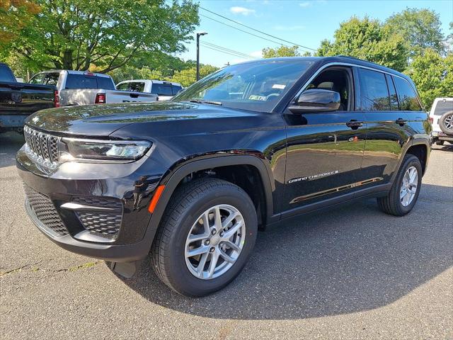 2025 Jeep Grand Cherokee GRAND CHEROKEE LAREDO X 4X4 2025 Jeep Grand Cherokee GRAND CHEROKEE LAREDO X 4X4