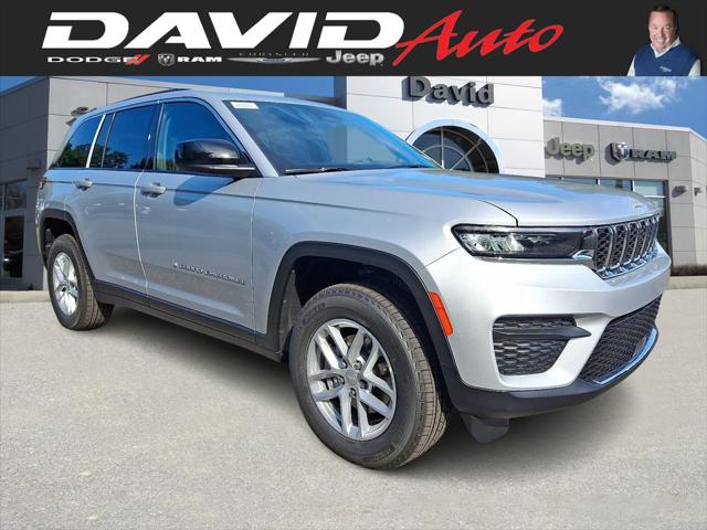 2025 Jeep Grand Cherokee GRAND CHEROKEE LAREDO X 4X4 2025 Jeep Grand Cherokee GRAND CHEROKEE LAREDO X 4X4