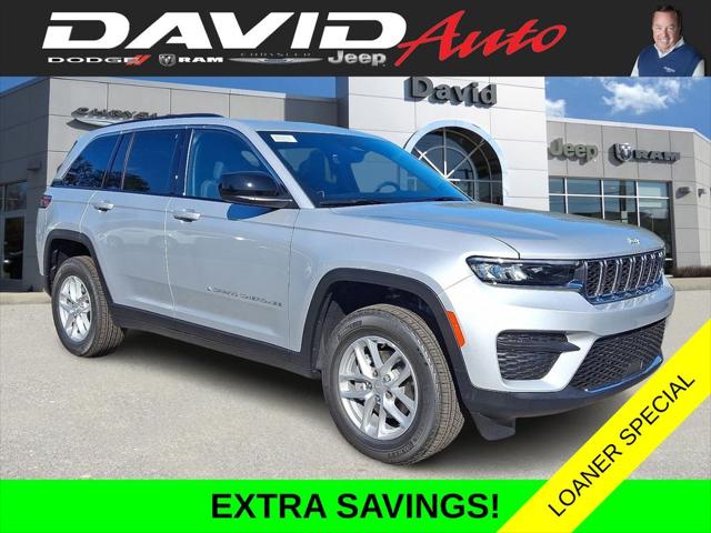 2025 Jeep Grand Cherokee GRAND CHEROKEE LAREDO X 4X4