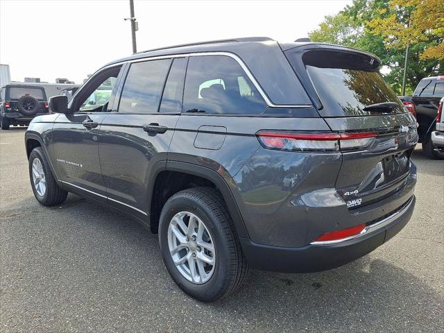 2025 Jeep Grand Cherokee GRAND CHEROKEE LAREDO X 4X4 2025 Jeep Grand Cherokee GRAND CHEROKEE LAREDO X 4X4