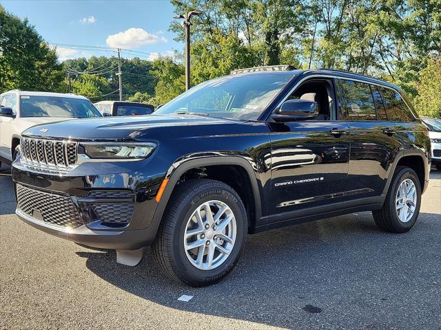 2025 Jeep Grand Cherokee GRAND CHEROKEE LAREDO X 4X4 2025 Jeep Grand Cherokee GRAND CHEROKEE LAREDO X 4X4