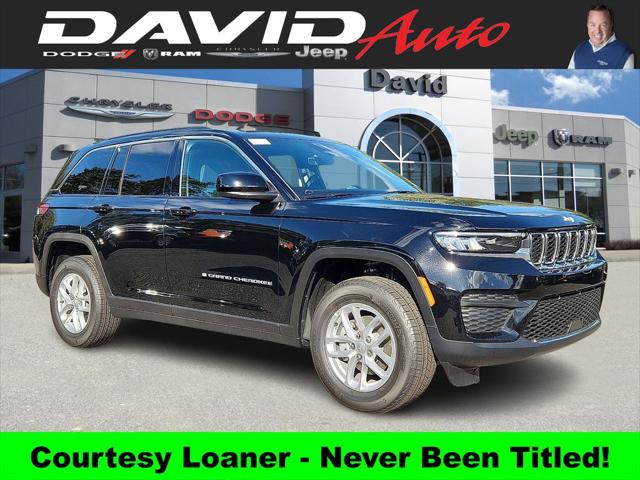 2025 Jeep Grand Cherokee GRAND CHEROKEE LAREDO X 4X4