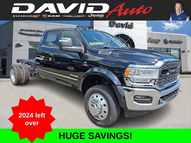 2024 RAM Ram 5500 Chassis Cab RAM 5500 LIMITED CHASSIS CREW CAB 4X4 60 CA