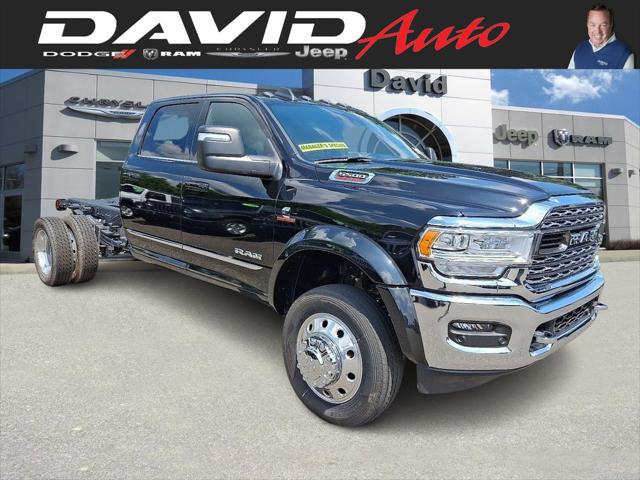 2024 RAM Ram 5500 Chassis Cab RAM 5500 LIMITED CHASSIS CREW CAB 4X4 60 CA 2024 RAM Ram 5500 Chassis Cab RAM 5500 LIMITED CHASSIS CREW CAB 4X4 60 CA
