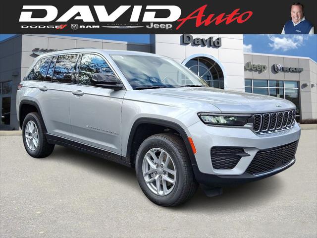 2025 Jeep Grand Cherokee GRAND CHEROKEE LAREDO X 4X4 2025 Jeep Grand Cherokee GRAND CHEROKEE LAREDO X 4X4