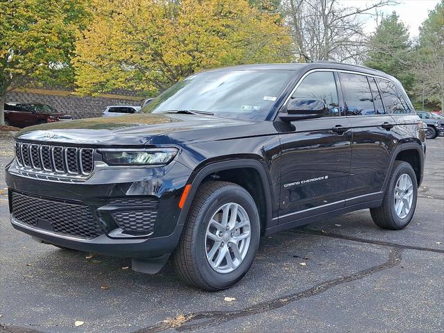 2025 Jeep Grand Cherokee GRAND CHEROKEE LAREDO X 4X4 2025 Jeep Grand Cherokee GRAND CHEROKEE LAREDO X 4X4
