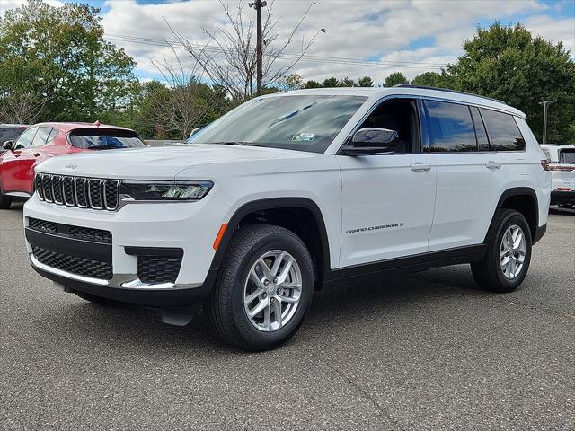 2025 Jeep Grand Cherokee GRAND CHEROKEE L LAREDO X 4X4