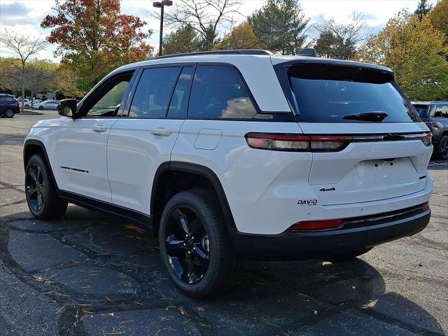 2025 Jeep Grand Cherokee GRAND CHEROKEE LIMITED 4X4 2025 Jeep Grand Cherokee GRAND CHEROKEE LIMITED 4X4