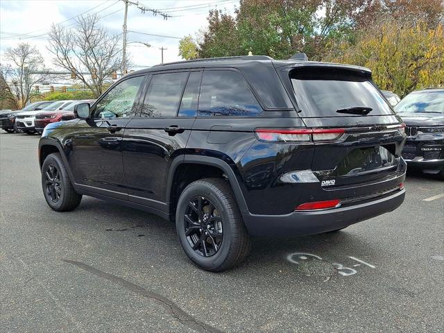 2025 Jeep Grand Cherokee GRAND CHEROKEE ALTITUDE 4X4 2025 Jeep Grand Cherokee GRAND CHEROKEE ALTITUDE 4X4