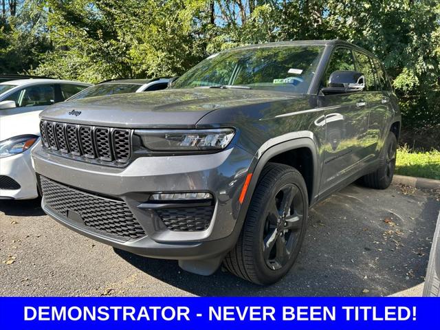 2025 Jeep Grand Cherokee GRAND CHEROKEE LIMITED 4X4
