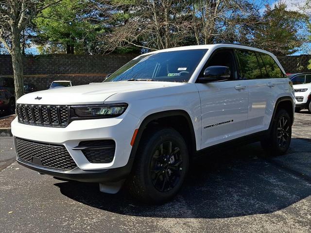 2025 Jeep Grand Cherokee GRAND CHEROKEE ALTITUDE 4X4 2025 Jeep Grand Cherokee GRAND CHEROKEE ALTITUDE 4X4