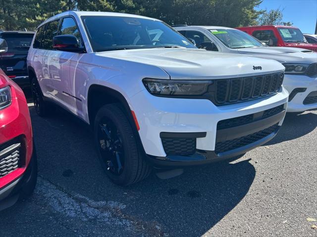 2025 Jeep Grand Cherokee GRAND CHEROKEE L ALTITUDE X 4X4