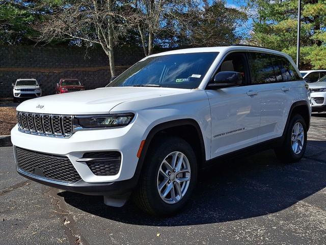 2025 Jeep Grand Cherokee GRAND CHEROKEE LAREDO X 4X4 2025 Jeep Grand Cherokee GRAND CHEROKEE LAREDO X 4X4