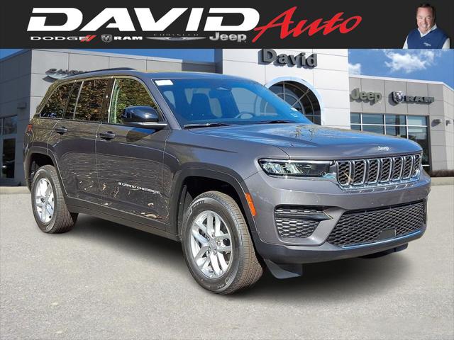 2025 Jeep Grand Cherokee GRAND CHEROKEE LAREDO X 4X4 2025 Jeep Grand Cherokee GRAND CHEROKEE LAREDO X 4X4