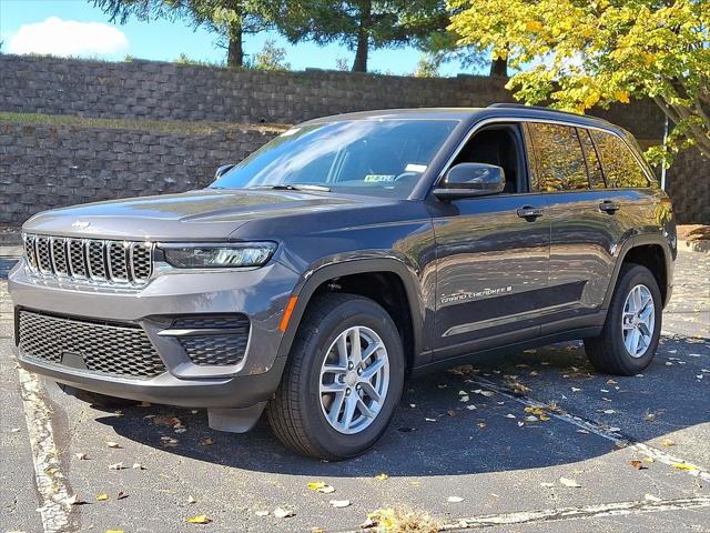 2025 Jeep Grand Cherokee GRAND CHEROKEE LAREDO X 4X4 2025 Jeep Grand Cherokee GRAND CHEROKEE LAREDO X 4X4