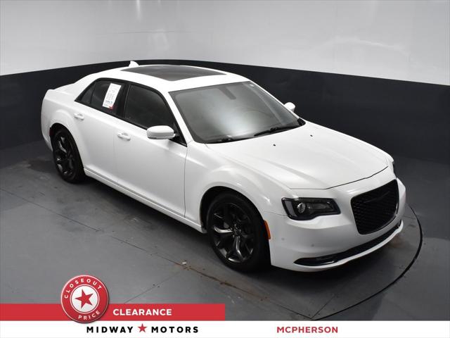 2023 Chrysler 300 300S 2023 Chrysler 300 300S